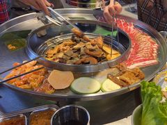 -哈哈碳都·牛肋条无限自助烤肉(台江万达店)