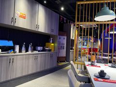 -钳小柒·小龙虾蓝龙王烧烤夜宵(长寿路店)
