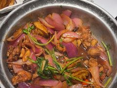 -禄婶鸡煲·打边炉