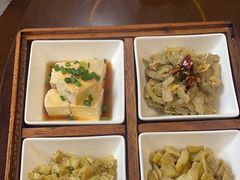 -雅和生态渔庄·宜城锅巴饭(龙灵山公园店)