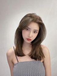 -丝语萱形象