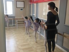 -艺彩童馨舞蹈培训学校(西湖道校区)