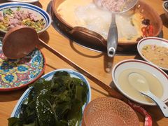 -洱火云南酸菜牛肉火锅(石景山当代商城店)