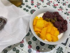 蜜豆芒果奶冻-堂屋糖水店(愚园店)
