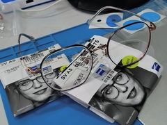 -华彬眼镜专业渐进配镜(潘家园店)