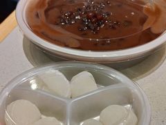 红豆豆花-喜家德虾仁水饺(华强天虹店)