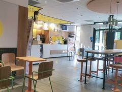 -麦当劳(玉桥中路店)
