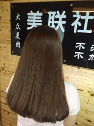 -镁连社·美联社