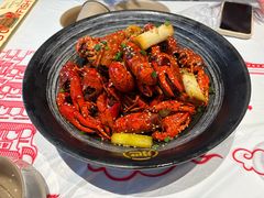 -肥肥虾庄·金牌油焖大虾(杨园滨江时代walk店)