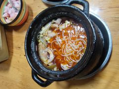 -李记特色罐罐米线(重庆中环大厦店)