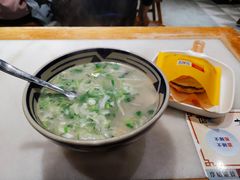 -虢国羊肉汤馆(政二街店)