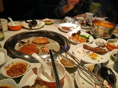 -锅儿欢海鲜火锅烤肉自助餐(东港凯虹店)