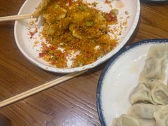 -东来菜馆•手抓海鲜家常菜•海鲜锅贴(鸽子窝店)