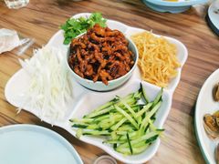 京酱肉丝-合合春饼·酱骨·东北菜(潘家园店)