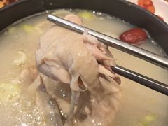 -长寿参鸡汤(朝韩风情街店)