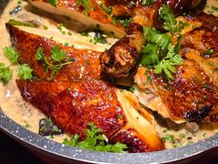 -弦月窗LUNETTE BY AMANDA(复兴路店)