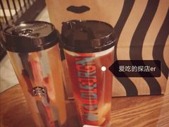 梨光小夜曲-星巴克(烟台大悦城店)