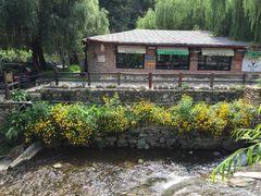 -北京水岸山吧度假村(雁栖镇店)