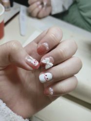 -UGIRL有个美甲