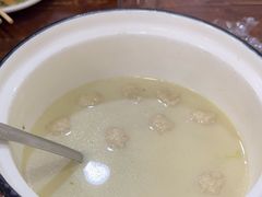 -叶存利海鲜大馅饺子(海宁路总店)