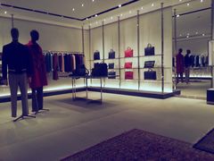 -Gucci(时代广场店)