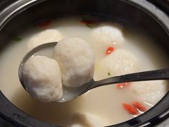 -魏铭鱼头捞饭(晋阳路店)