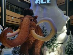 -杉杉奥特莱斯广场(哈尔滨店)