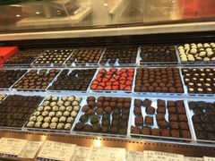 -上海市长春食品商店(淮海中路店)