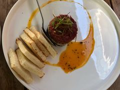 牛肉塔塔配牛油果黑橄榄酱-Solo(衡山路店)