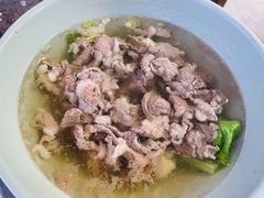 -吕记潮汕牛肉火锅(海宁海昌南路店)