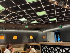 -牛YO寿喜烧·铁板烧和牛火锅自助(市府恒隆店)