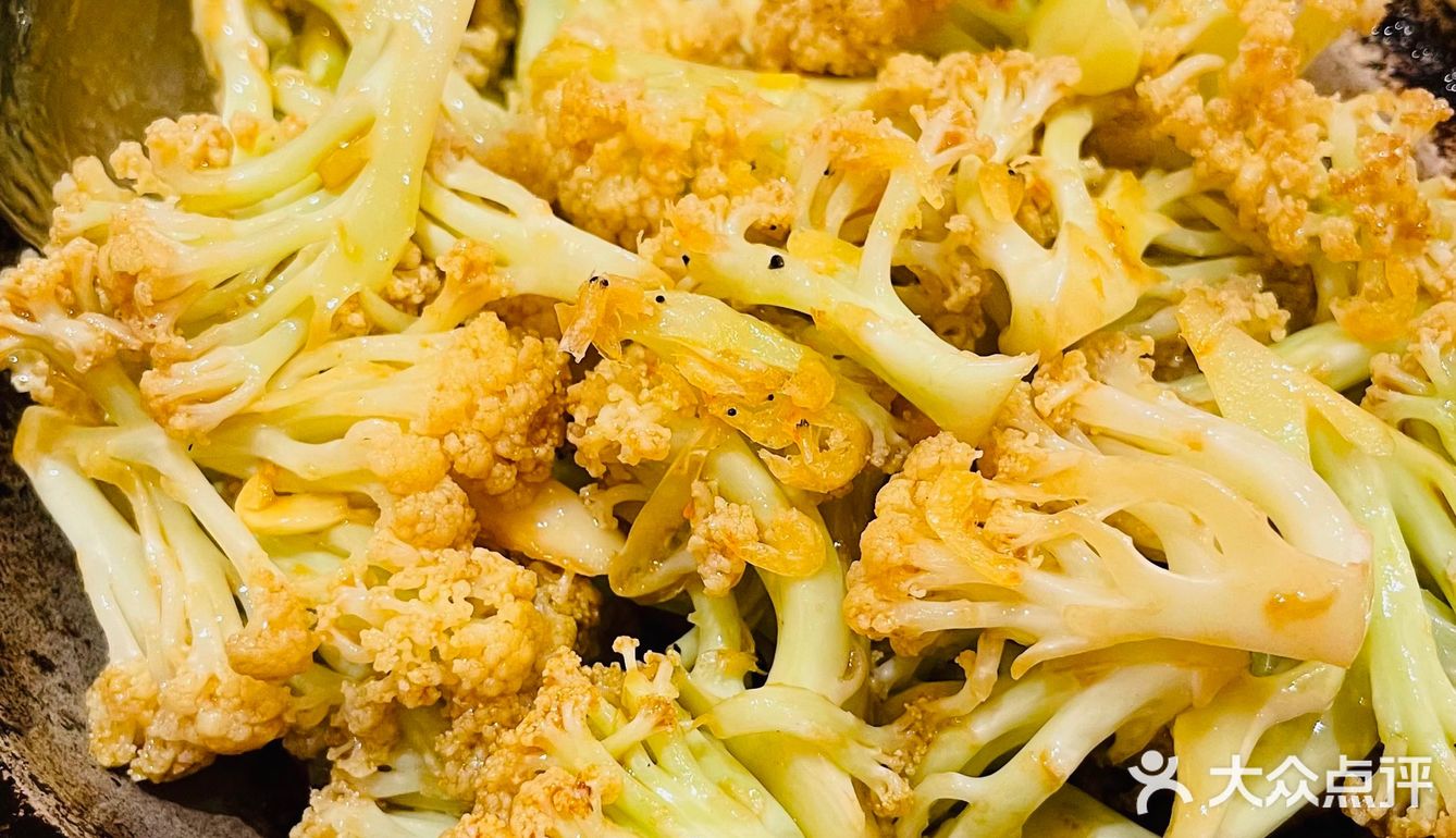 喜庆感十足的海云陈记