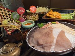 -吼堂老火锅(太古里总店)