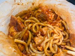 -辣风芹酱香米粉(新疆炒米粉软件园店)