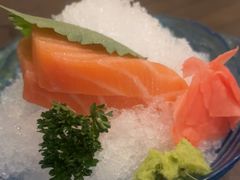 -瑞虹新天地月亮湾