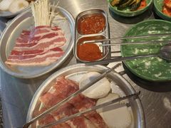 -欧巴炭烤肉오빠숯불구이(南京东路店)