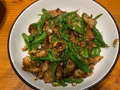 农家小炒肉-王胡子烧烤·龙虾·海鲜