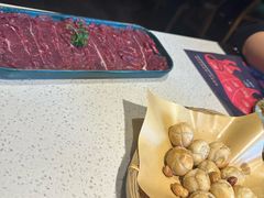 -牛村来人潮汕牛肉火锅(西单店)