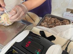 -洪峰浩老北京烧饼夹肉(角门路店)