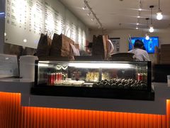 -油梨树 AVOCADO TREE(亮马桥店)