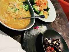 -港丽餐厅(高德置地店)