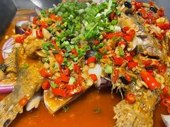 臭鲑鱼-俏湘厨•地道湘菜(北洼路店)