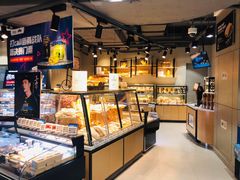 面包甜点陈列柜-盒马鲜生(龙德广场店)