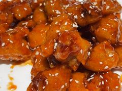 -头上红煨盐鸡·非遗院子餐厅