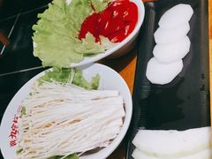 -九宫格老灶火锅
