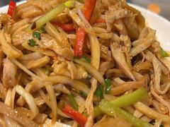 -贝尔大酒店(海拉尔伊仕丹购物广场店)