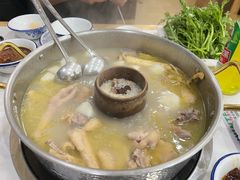 -朴小妹人参鸡汤火锅(长白山万达店)