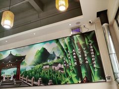 -胡须哥网红竹筒菜