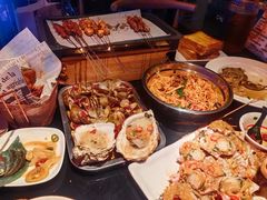 -喝丢一只鞋海鲜烧烤·海肠捞饭(东关街店)