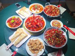 -叶派龙虾•招牌香辣蟹·海鲜(中海国际店)